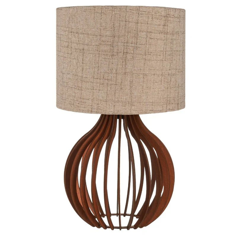 Abajur de madeira com base ripada curvada e cúpula de linho para quarto - Vittara Decor