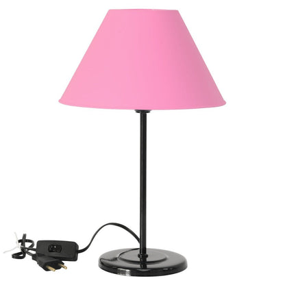Abajur de mesa de ferro com cúpula rosa e base preta - Vittara Decor