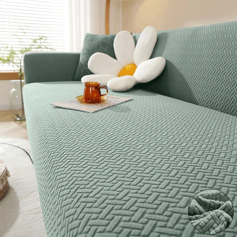 Capa de Sofá Elástica Jacquard verde claro em sala com decoração natural - Vittara Decor