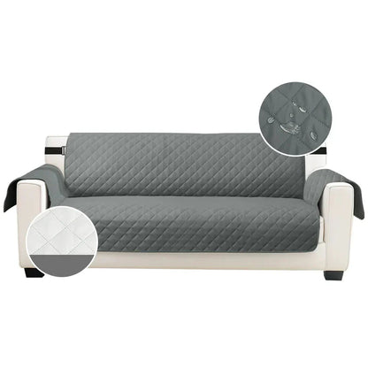 Capa Protetora Sofá Matelassê Impermeável Dupla Face cinza fundo branco com detalhe impermeável e dupla face - Vittara Decor
