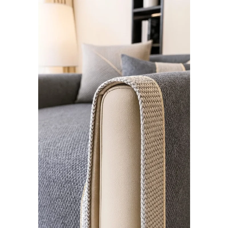 Detalhe da borda e fixação da Capa de Sofá Antiderrapante Cinza — Vittara Decor