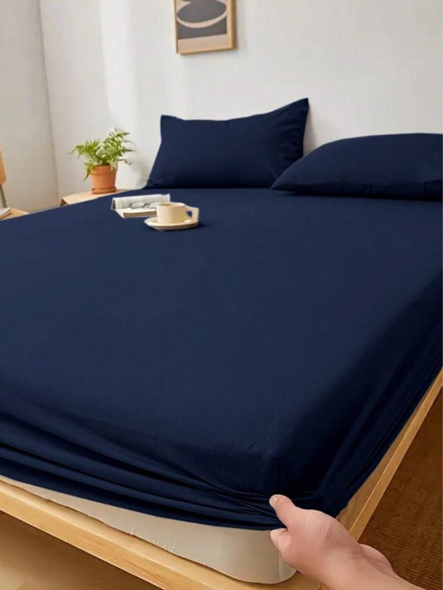 Jogo de Cama 400 Fios liso azul marinho com lençol de elástico ajustado ao colchão - Vittara Decor