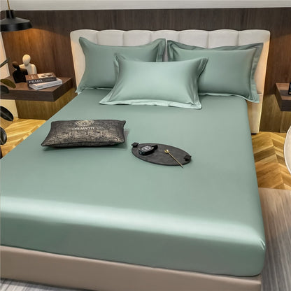 Jogo de cama de algodão egípcio verde acetinado no quarto - Vittara Decor