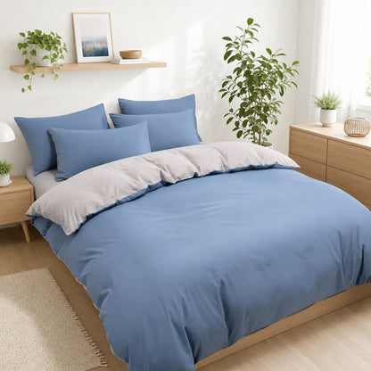 Jogo de cama nórdico azul em quarto escandinavo claro - Vittara Decor