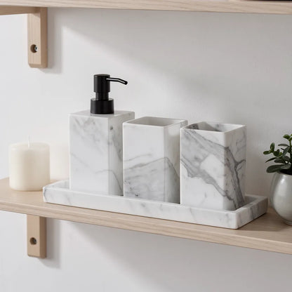 Kit acessórios banheiro mármore branco em prateleira de banheiro nórdico — Vittara Decor