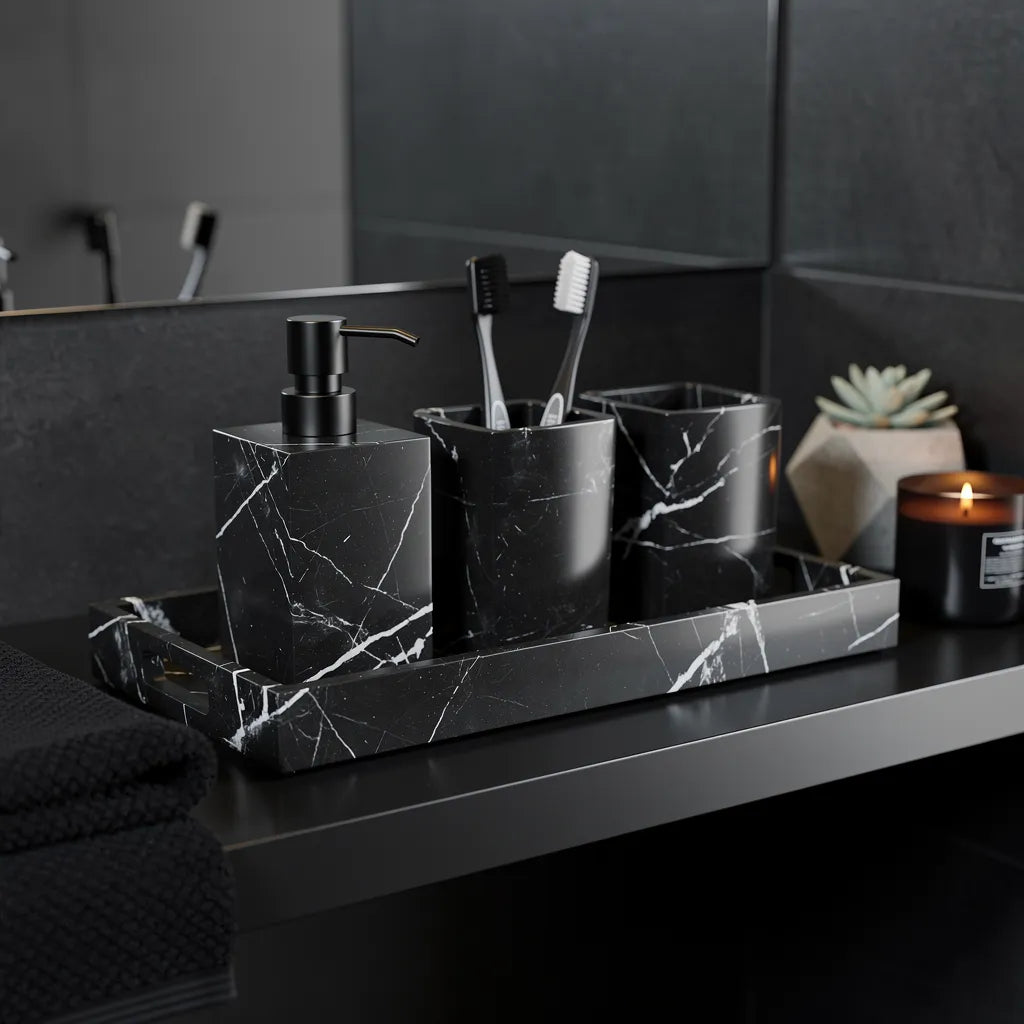 Kit acessórios banheiro mármore preto em banheiro moderno escuro — Vittara Decor
