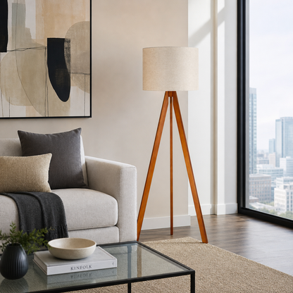 Luminária de chão tripé de madeira em apartamento com mesa de vidro e vista da cidade - Vittara Decor