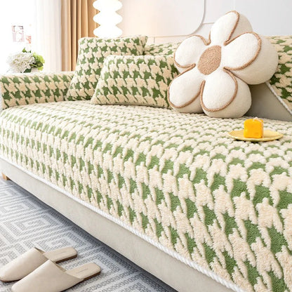Manta para Sofá Antiderrapante verde no sofá com almofadas - Vittara Decor