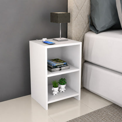 Mesa de cabeceira branca de dois nichos em quarto moderno de parede cinza - Vittara Decor