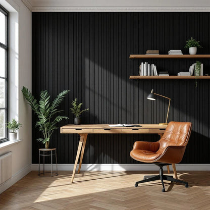 Painel ripado autocolante preto aplicado em home office — Vittara Decor