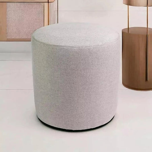 Puff Redondo Suede para Sala e Quarto cor Areia - Vittara Decor