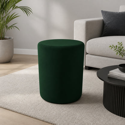 Puff Redondo Suede verde - detalhe da textura suede macio - Vittara Decor